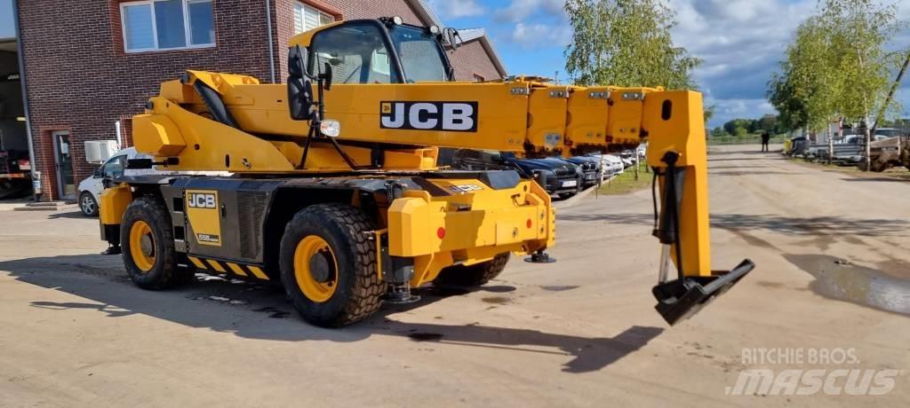 JCB 555-260R Chariot télescopique