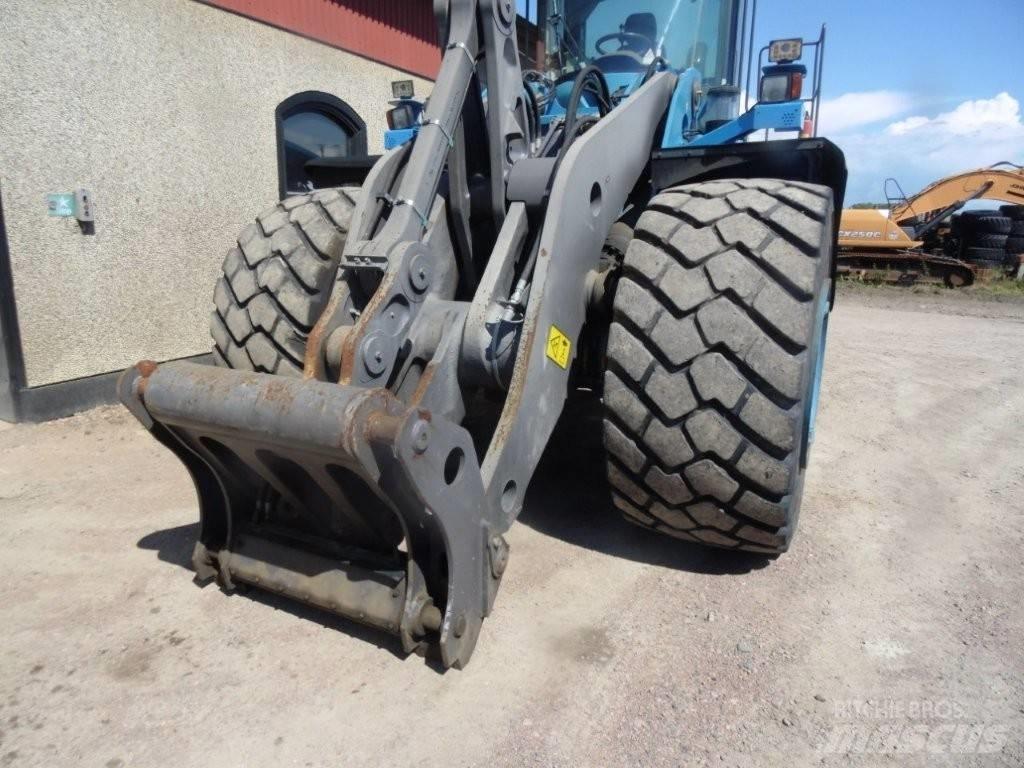Volvo L 220 G Chargeuse sur pneus