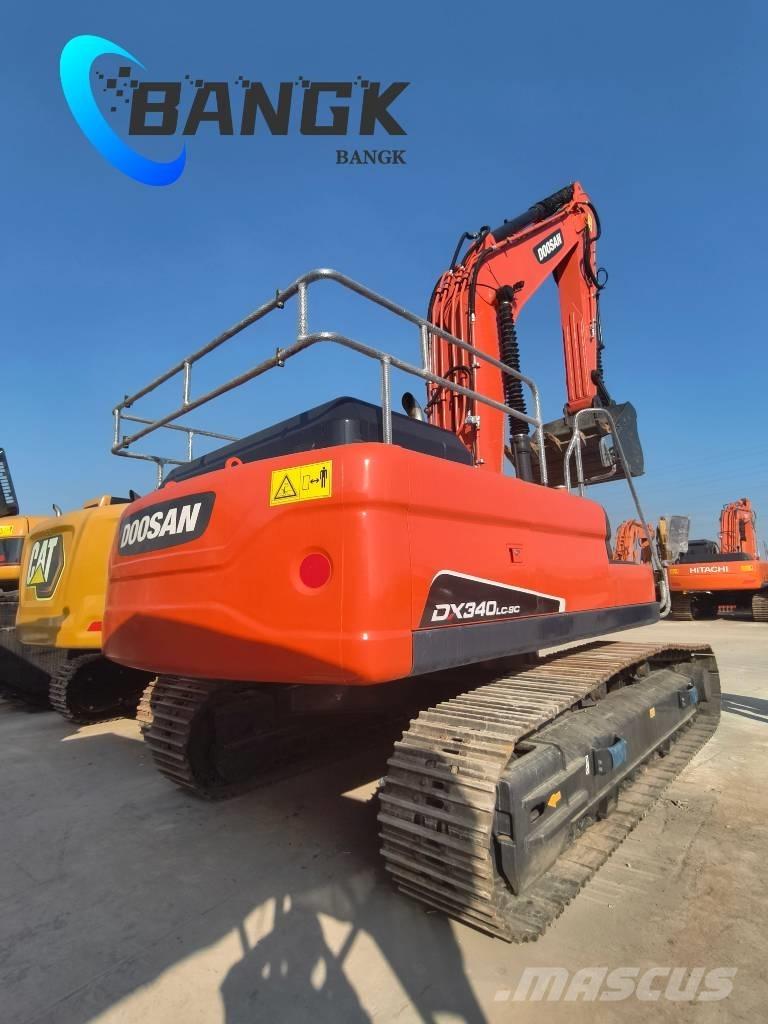Doosan DX 340 LC Pelle sur chenilles