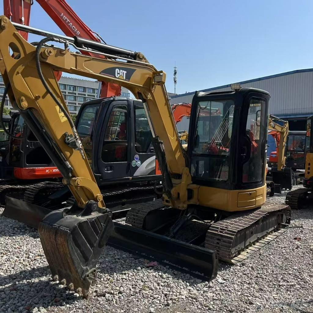 CAT 305 CR Pelle sur chenilles