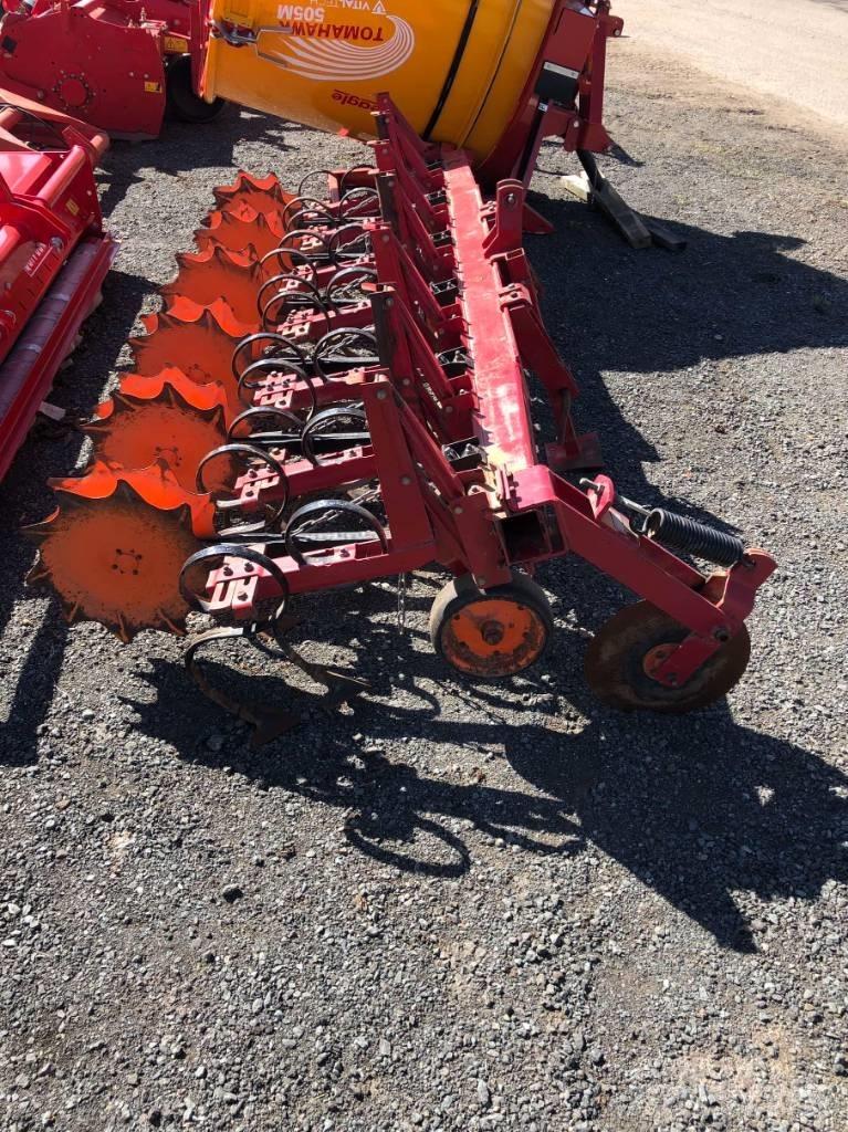 Kongskilde VBT 3.M Décompacteur, sarcleur