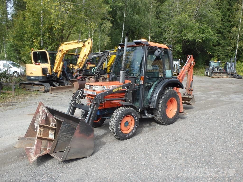 Kubota L 2550 D 4x4 Tracteur