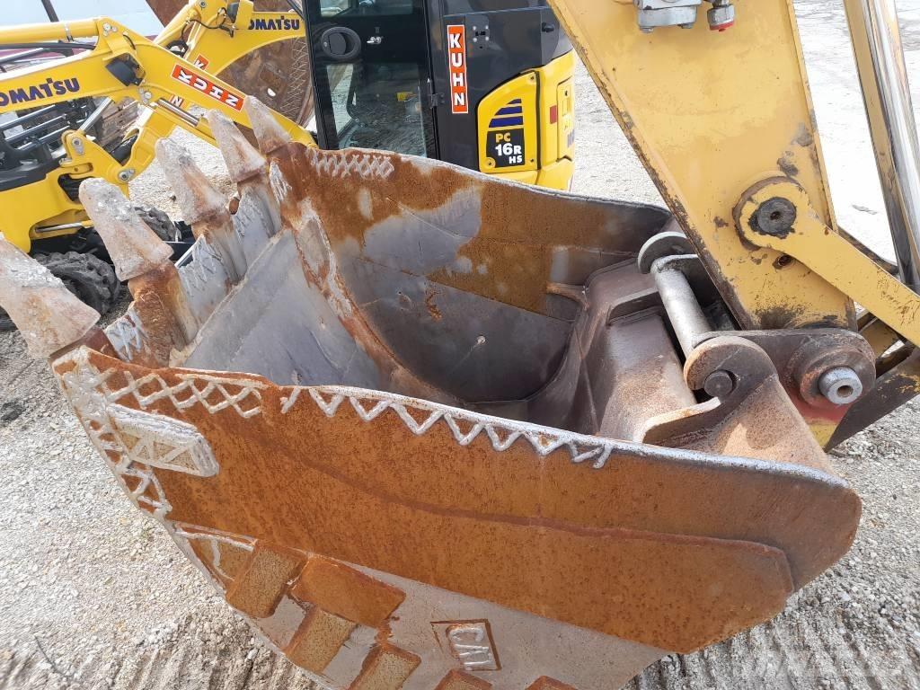 CAT 323 D Pelle sur chenilles