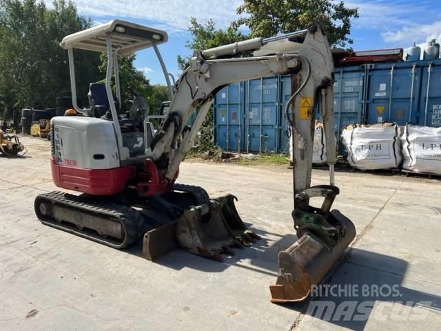 Takeuchi TB23R Mini pelle < 7t