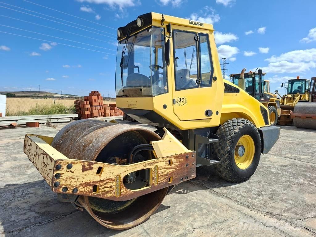 Bomag BW 177 D H-4 Rouleaux monocylindre