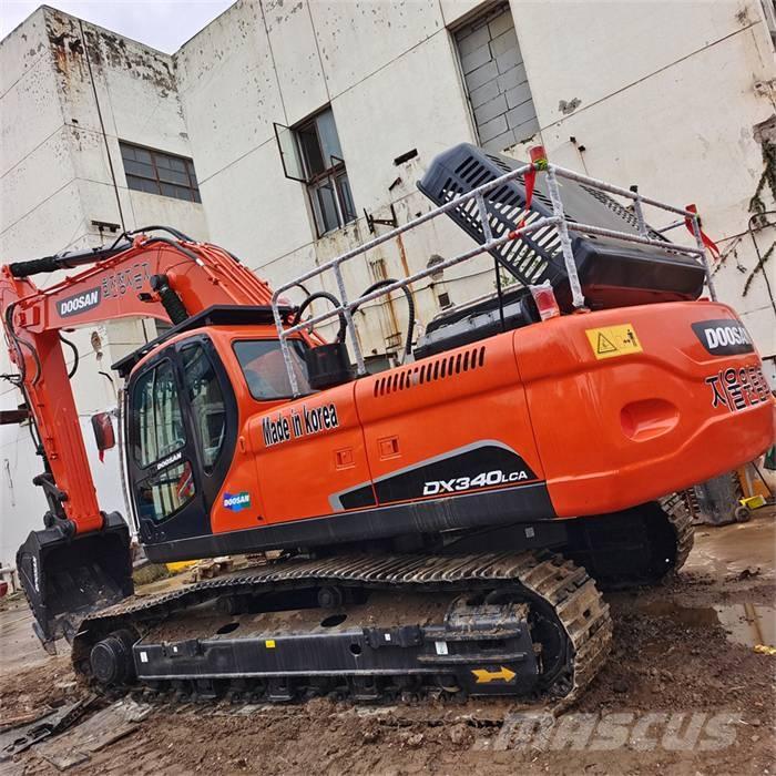 Doosan DX 340 LC Pelle sur chenilles