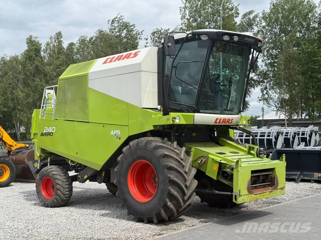 Claas Avero 240 Moissonneuse batteuse