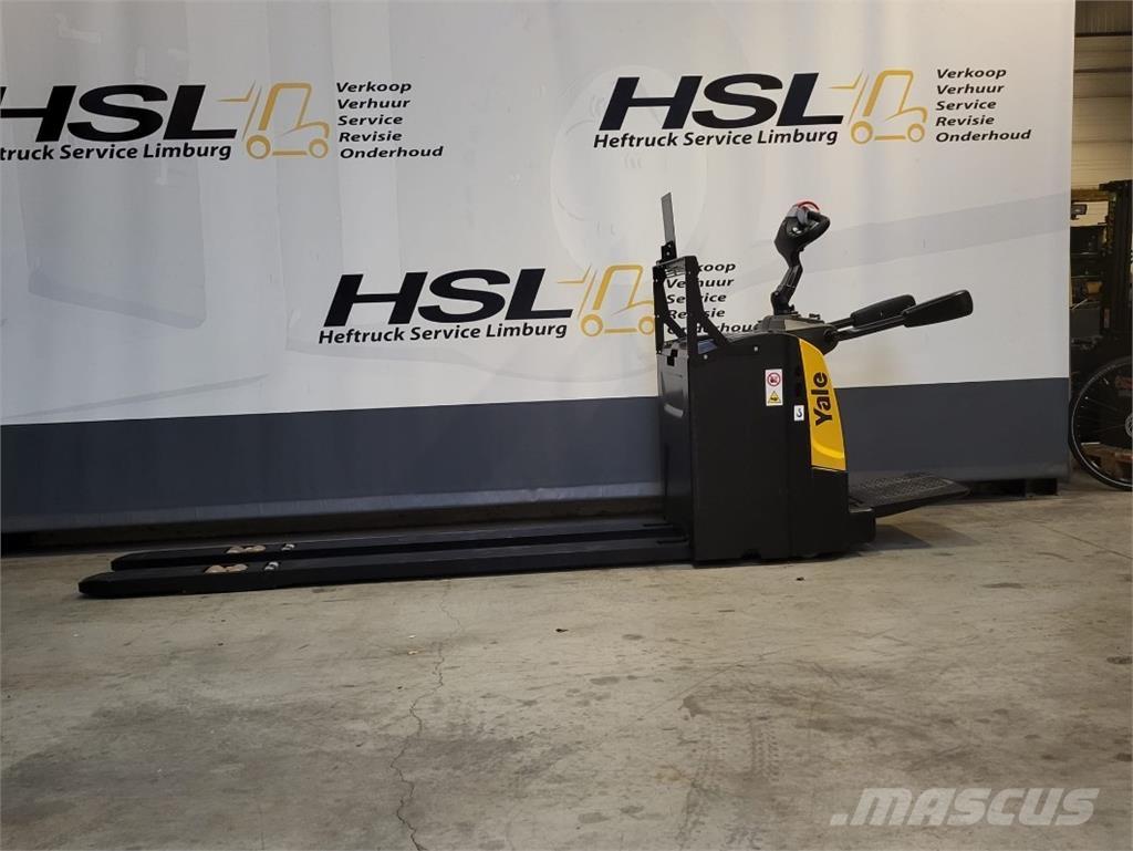 Yale MP20X Gerbeur accompagnant