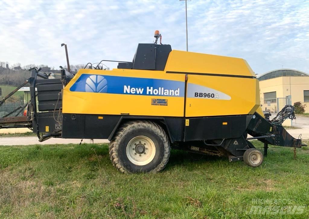 New Holland BB 960 A Presse cubique