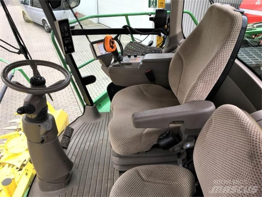 John Deere 8300i Ensileuse automotrice