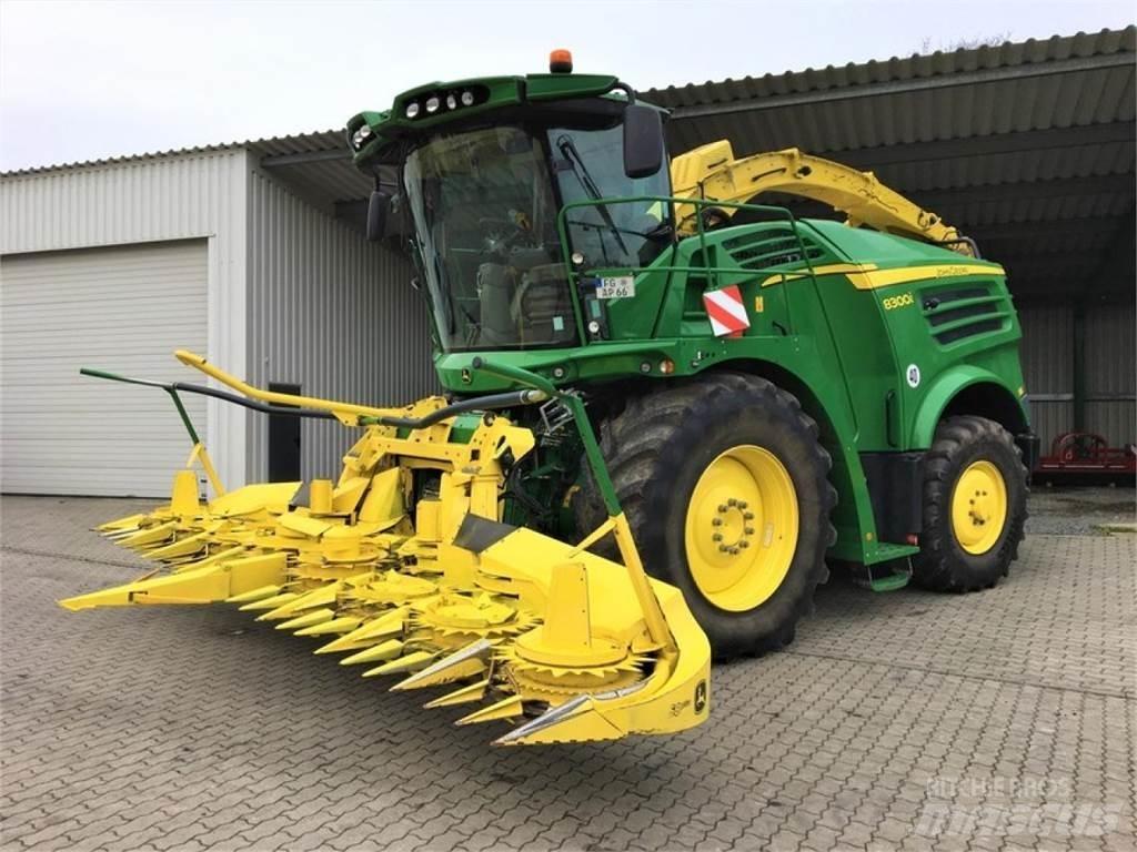 John Deere 8300i Ensileuse automotrice