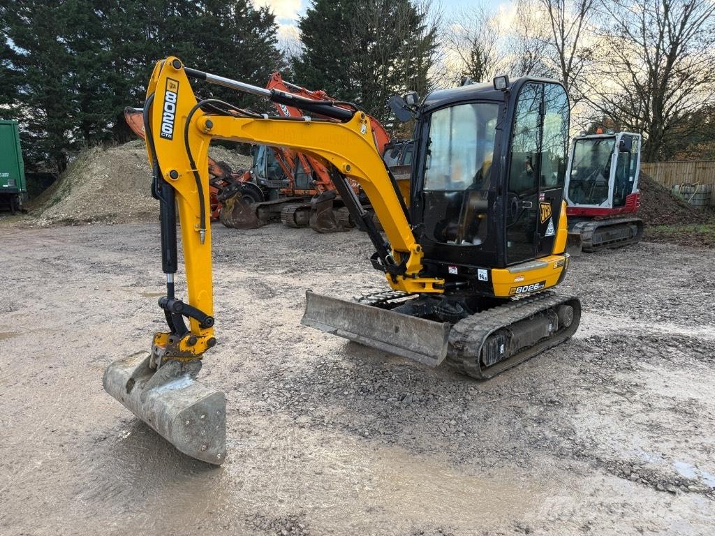 JCB 8026 CTS Mini pelle < 7t