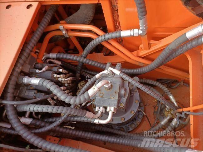 Doosan DX 300 Pelle sur chenilles