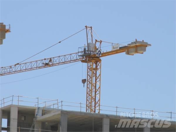 Potain MC 48 C Grue à tour