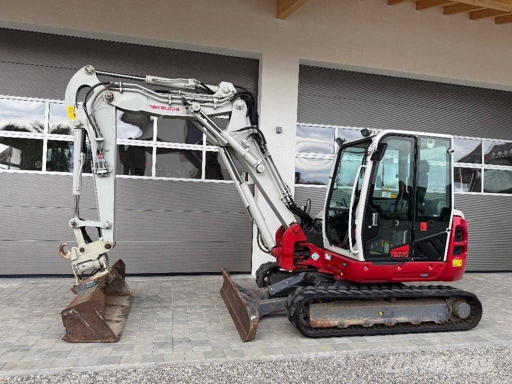 Takeuchi TB 370 Mini pelle < 7t