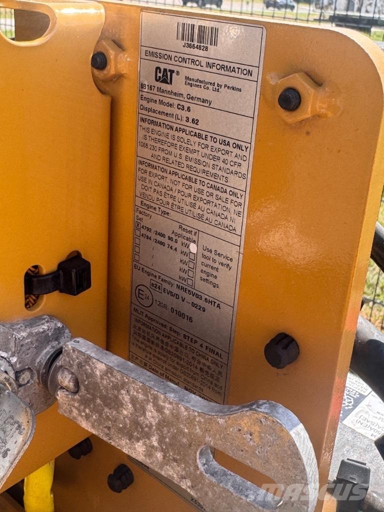 CAT CS10GC Compacteur de sol