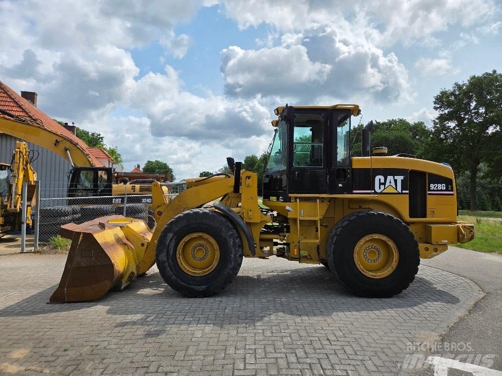 CAT 928G Chargeuse sur pneus