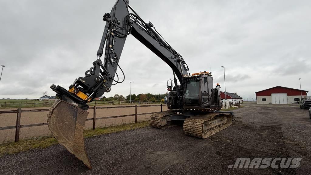 Kobelco SK 270 LC Pelle sur chenilles