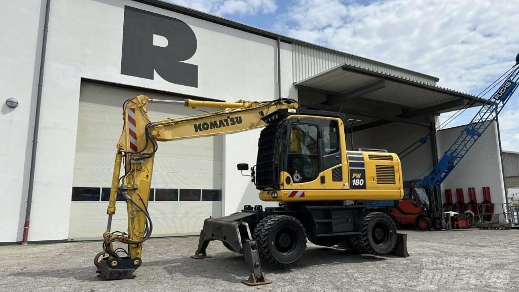 Komatsu PW 180-10 Pelle sur pneus