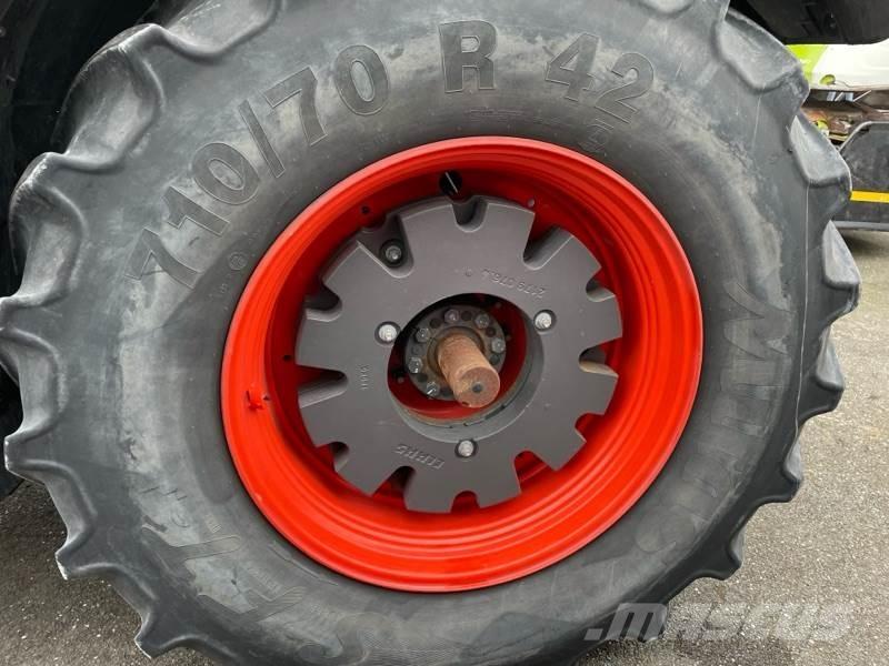 CLAAS Axion 870 Tracteur