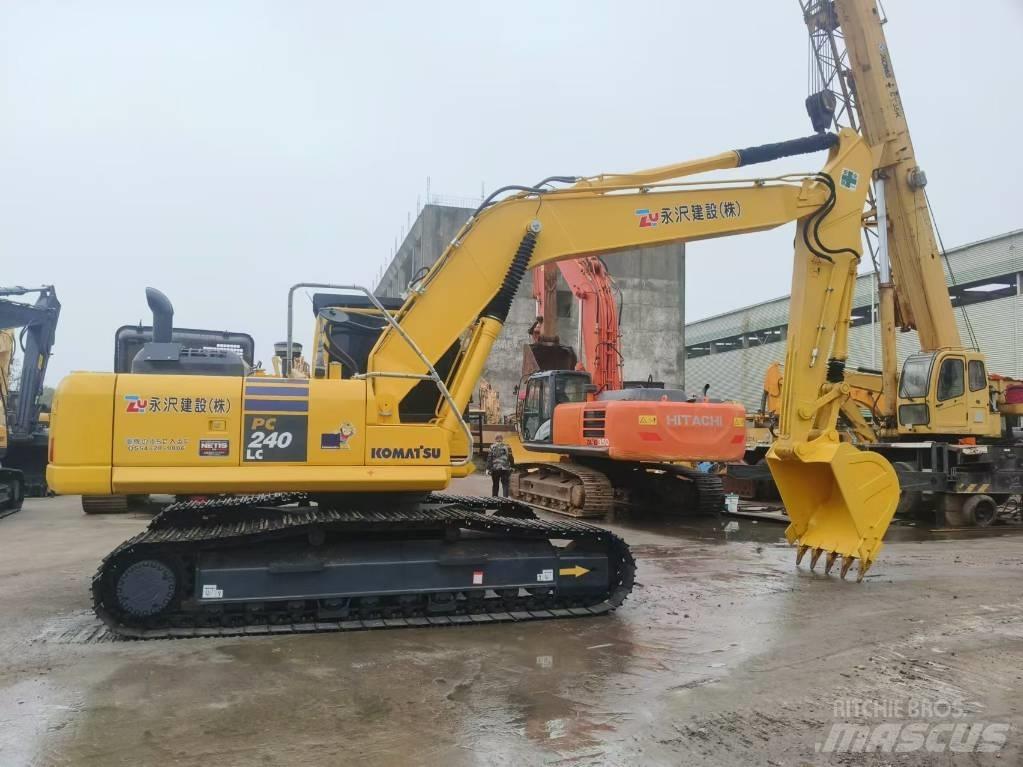 Komatsu PC 240 Pelle sur chenilles
