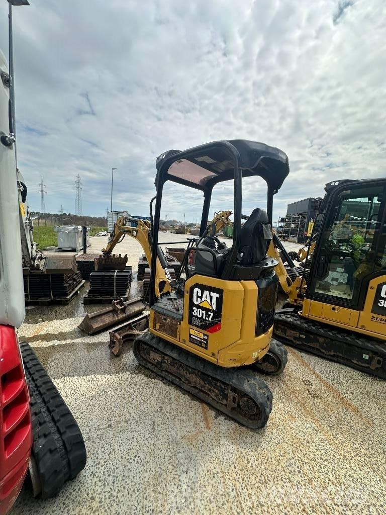 CAT 301.7 Mini pelle < 7t