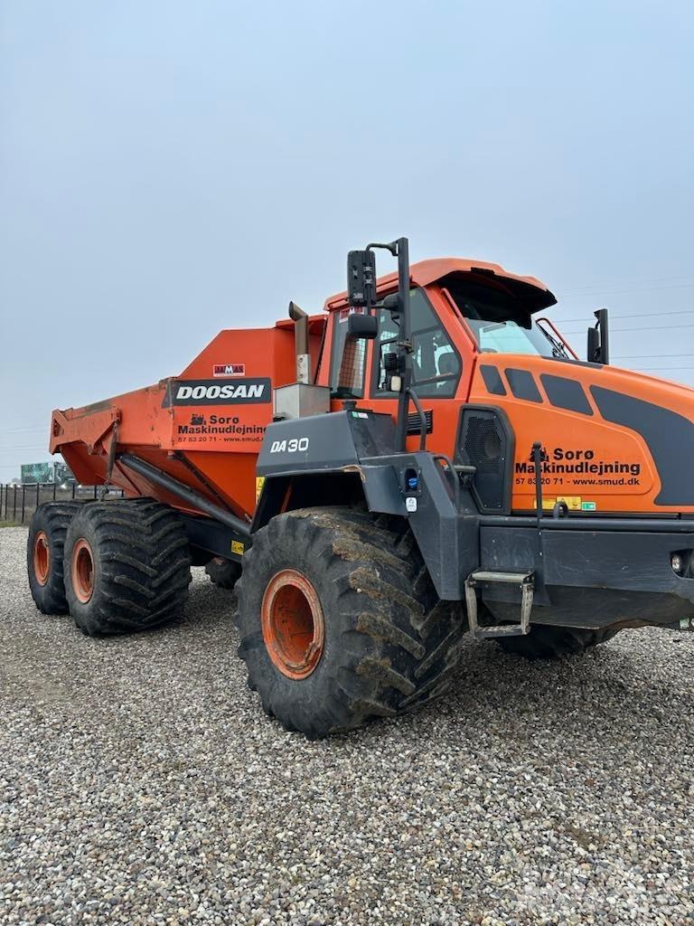 Doosan DA 30 Mini tombereau