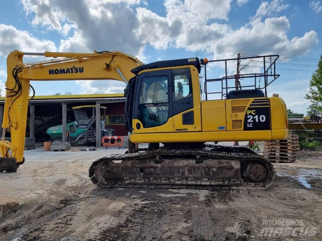 Komatsu PC 210-8 Pelle sur chenilles