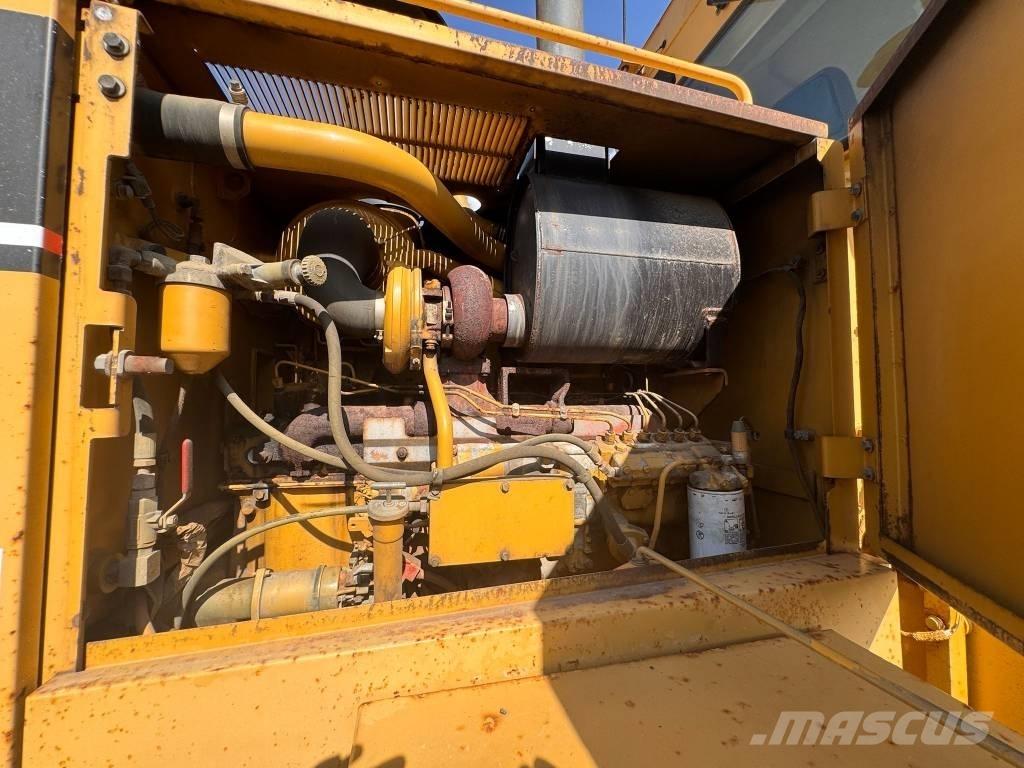 CAT 140 H Niveleuse