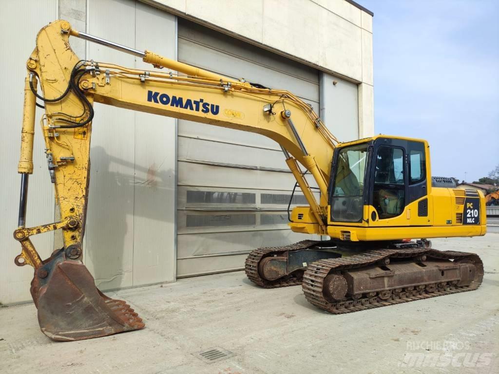 Komatsu PC 210 NLC-8 Pelle sur chenilles