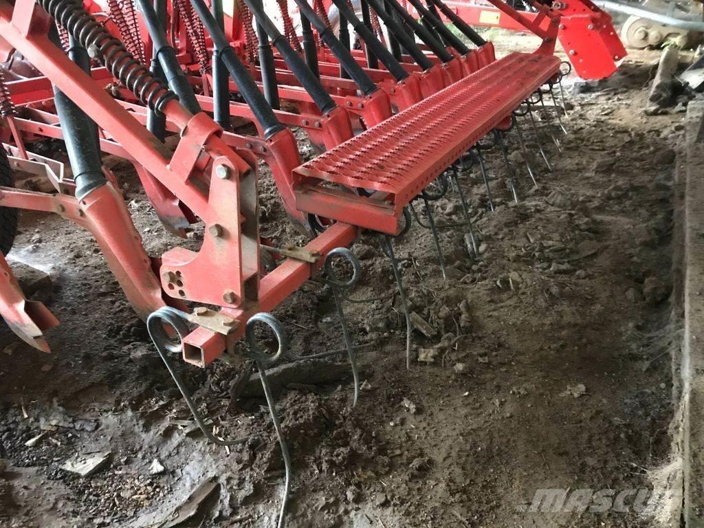 Kuhn BS 300 Semoir