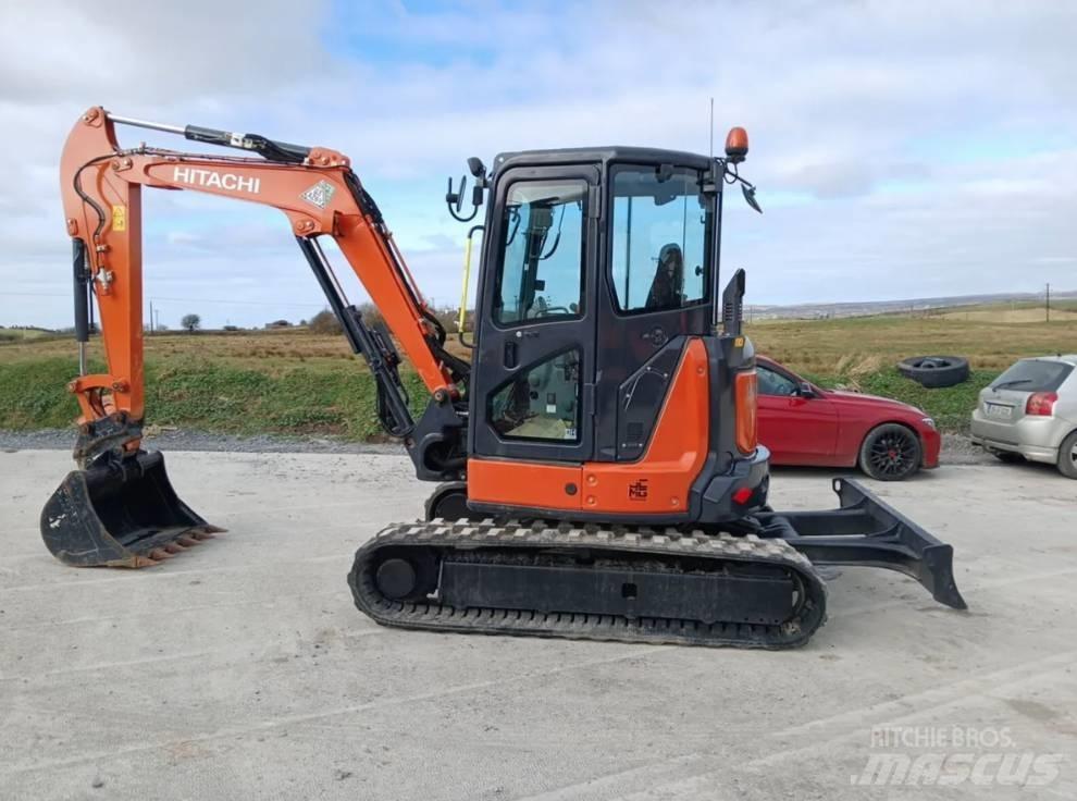 Hitachi ZX 48 U Mini pelle < 7t