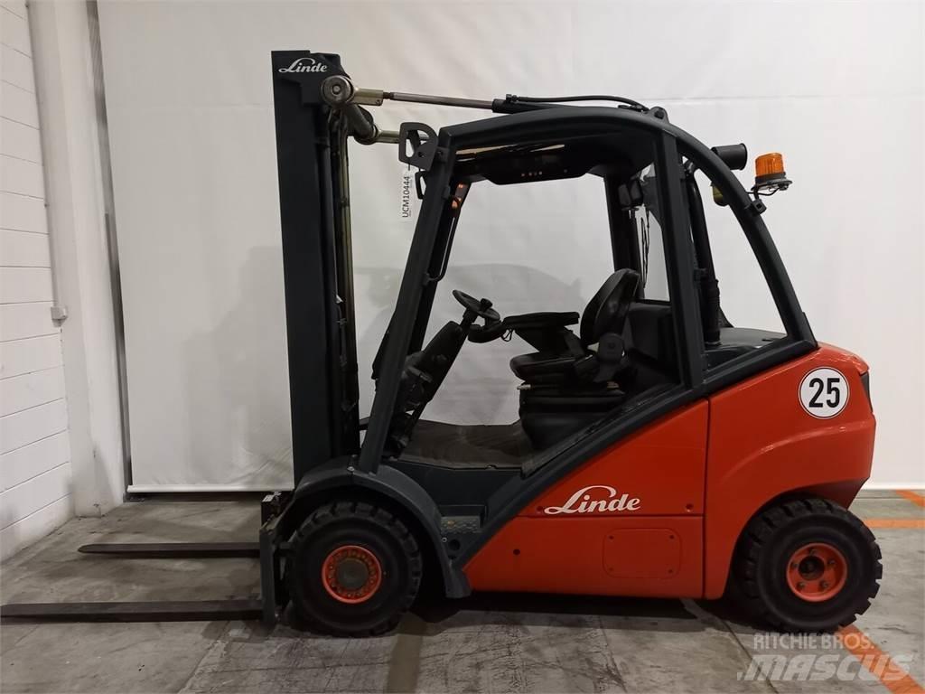 Linde H25D Chariots diesel