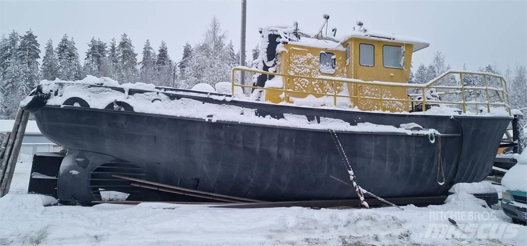  Monni Hinaaja Bateaux de travail, barges et pontons