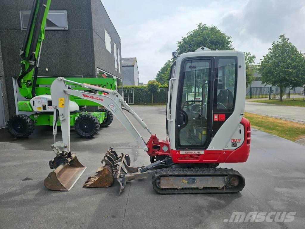 Takeuchi TB 216 Mini pelle < 7t