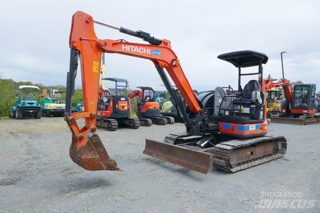 Hitachi ZX 40 U-5 B Mini pelle < 7t