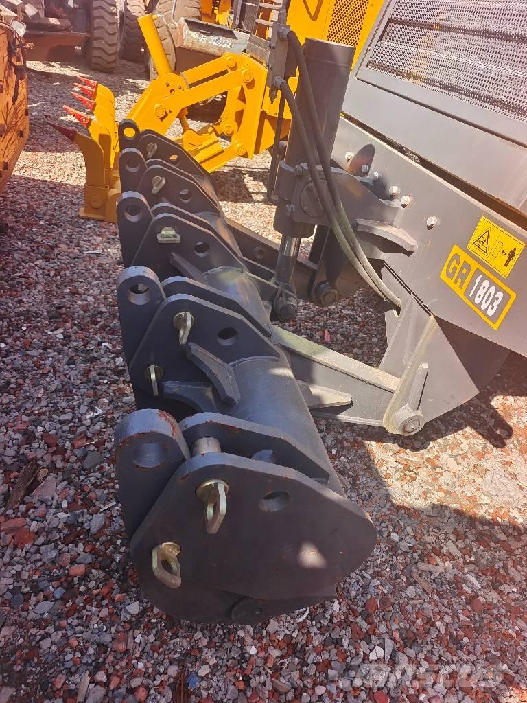 XCMG GR1803 Niveleuse