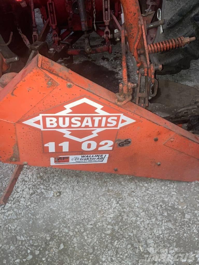 Busatis 1102 Faucheuse