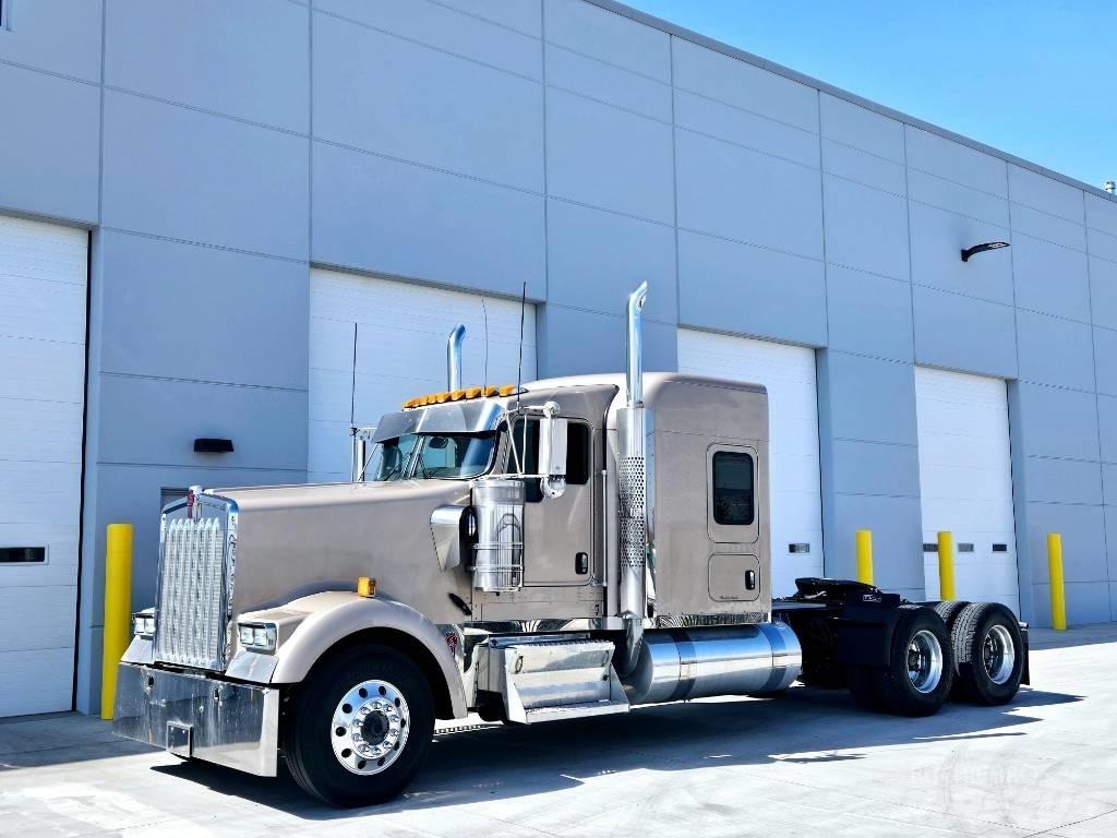 Kenworth W 900 Tracteur routier