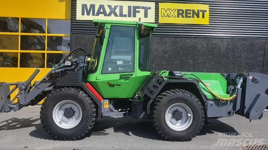 LM Trac 586 Chargeuse sur pneus
