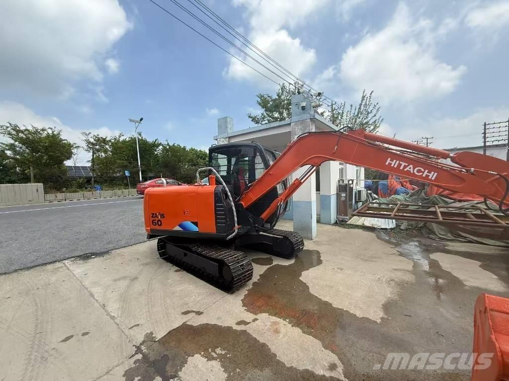 Hitachi Zaxis 60 Pelle sur chenilles