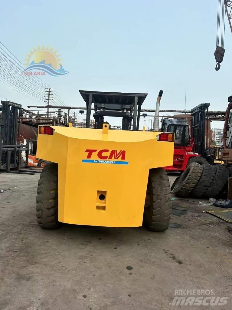 TCM FD 250 Chariots diesel