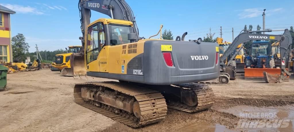 Volvo EC 210 C N L Pelle sur chenilles
