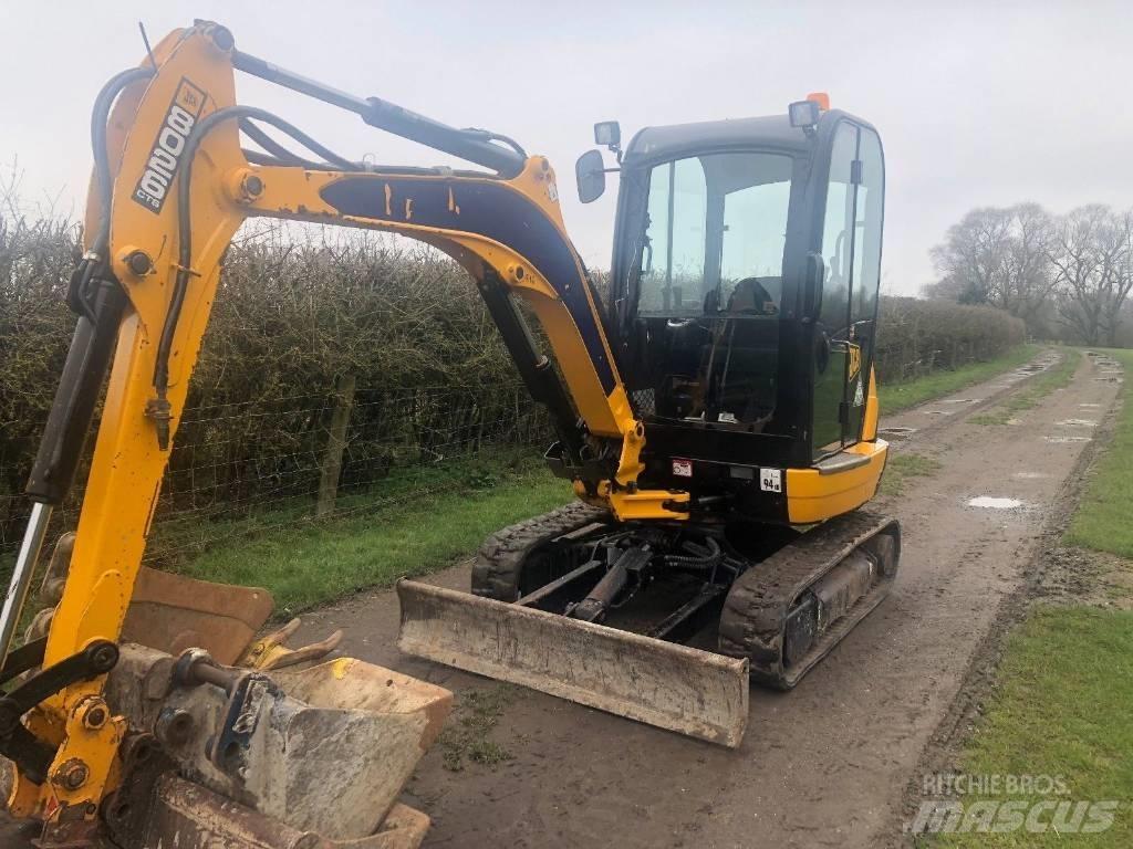 JCB 8026 CTS Mini pelle < 7t
