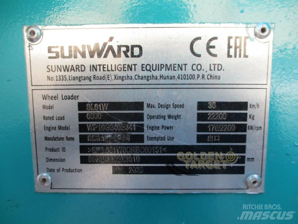 Sunward SL61W Chargeuse sur pneus