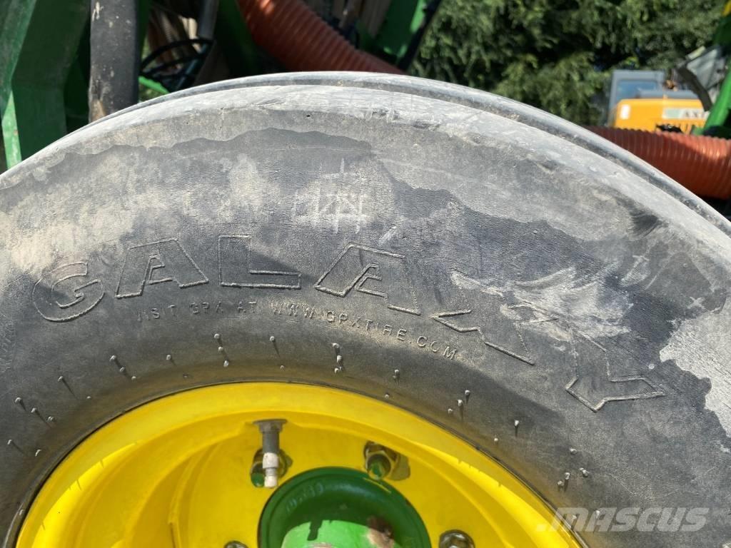 John Deere 740 A Semoir