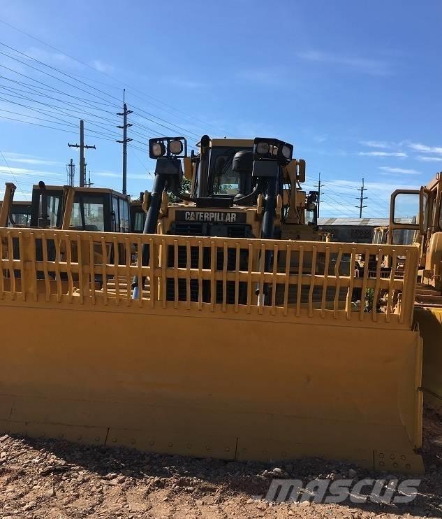 CAT D6R Bouteurs sur chenilles