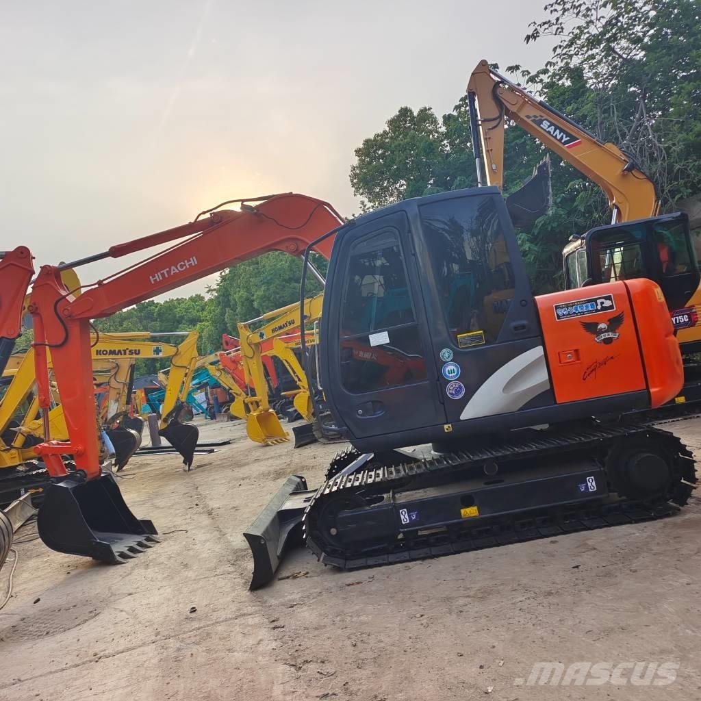 Hitachi Zaxis 70 Mini pelle < 7t