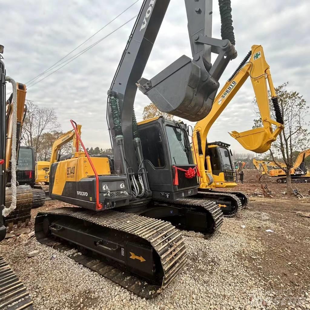 Volvo EC 140 DL Pelle sur chenilles