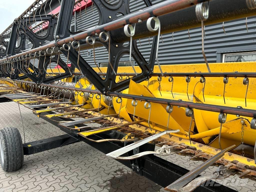 New Holland CR 9080 Moissonneuse batteuse